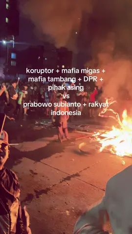 jadi skrg tau kan, knpa kemarin 01 janjikan BBM gratis? xixixixixi #provokasi #1312 #prabowo 