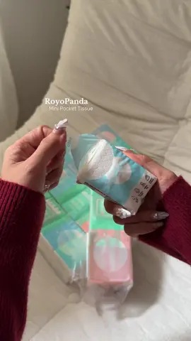 Sulit na affordable paaaa #minitissue #pockettissue #royopandatissue 