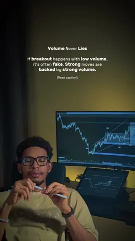 In trading, price tells you what is happening, but volume tells you how true it is. When a breakout happens on low volume, it’s often a trap — the move lacks real conviction and may quickly reverse. On the other hand, when you see a breakout supported by strong volume, that’s the market showing genuine strength and participation. 👉 Lesson: Don’t trust price action alone. Always check the volume. Strong moves are only real when strong money is behind them. Stop guessing. With my VIP Signals & Mentorship you will trade with clarity + confidence. #trading #volume #forex 
