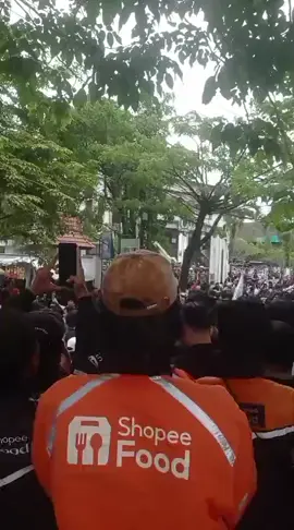 Banjarmasin, Senin 01 September 2025#banjarmasininfo #demonslayer #bubarkandpr #tniindonesia🇮🇩 #polisiindonesia 