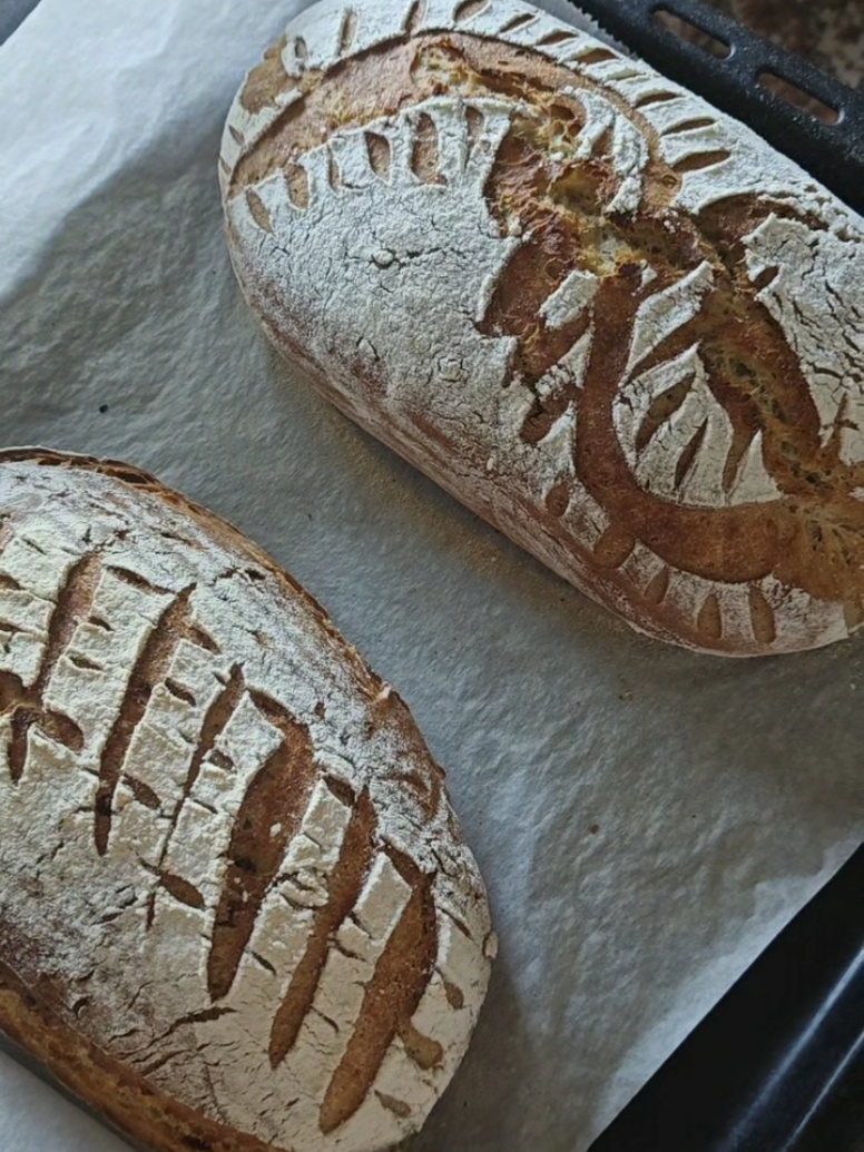 Pâine de casă . #painedecasa  #inbucatariamea  #inbucatariaandreeit  #andreeacuisine  #homemadebread 