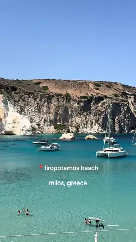 One of our favorite beaches in Milos! You have to come to 📍 Firopotamos 🇬🇷🫶🏼 #firopotamos #milos #milosgreece🇬🇷 #milosgreece #greekislands 