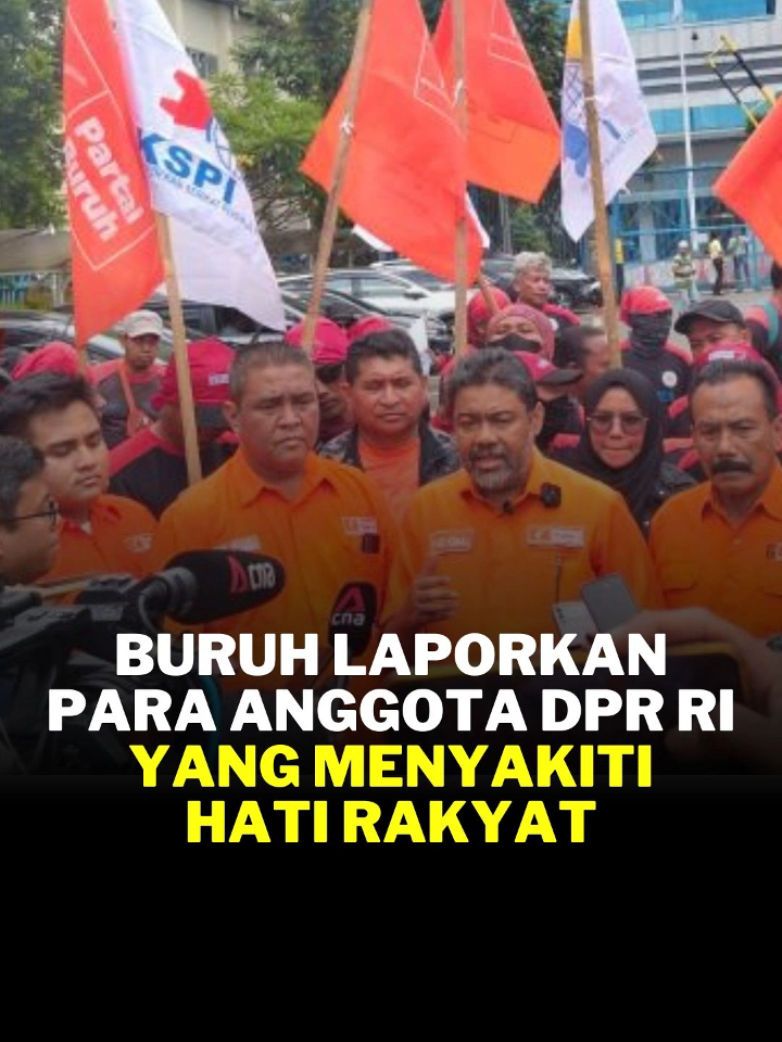 DPR harus berani menindak anggotanya yang telah menyakiti hati rakyat. Rakyat menaruh harapan pada wakilnya di parlemen, namun kepercayaan itu sering dikhianati oleh perilaku segelintir anggota yang arogan, korup, atau tidak peka pada penderitaan rakyat.  Sudah terlalu lama rakyat hanya dijadikan objek politik tanpa perlindungan nyata. Jika DPR ingin kembali mendapat legitimasi moral, langkah pertama adalah berani menindak tegas anggotanya yang mencederai amanah rakyat.  Jangan biarkan kesalahan segelintir orang merusak marwah institusi. Tegakkan aturan, tunjukkan integritas, dan buktikan bahwa DPR masih layak dipercaya rakyat.