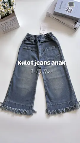 Jeans anak sekarang keren2 banget 🤩 #jeansanak #celanajeans #kulotjeans #fyp 