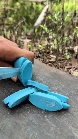 The guys shows SURVIVAL skills save Water Soaps #camping #bushcraft #Outdoors #survival 