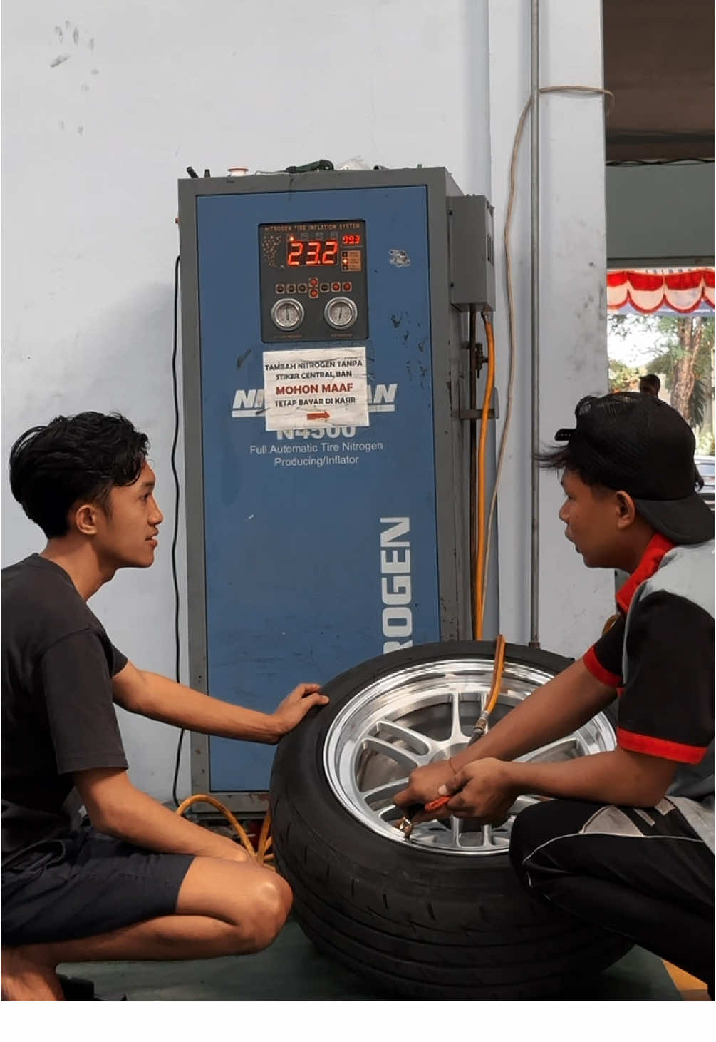 Jangan lupa cek rutin mobil kalian,supaya tetap aman dan nyaman saat diperjalanan  Langsung bawa saja ke @Central Ban Madura 