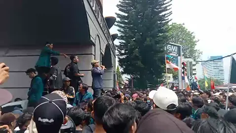 #demo #demonstrasi #aksi #mahasiswa #bandarlampung #dprd #demokrasi 