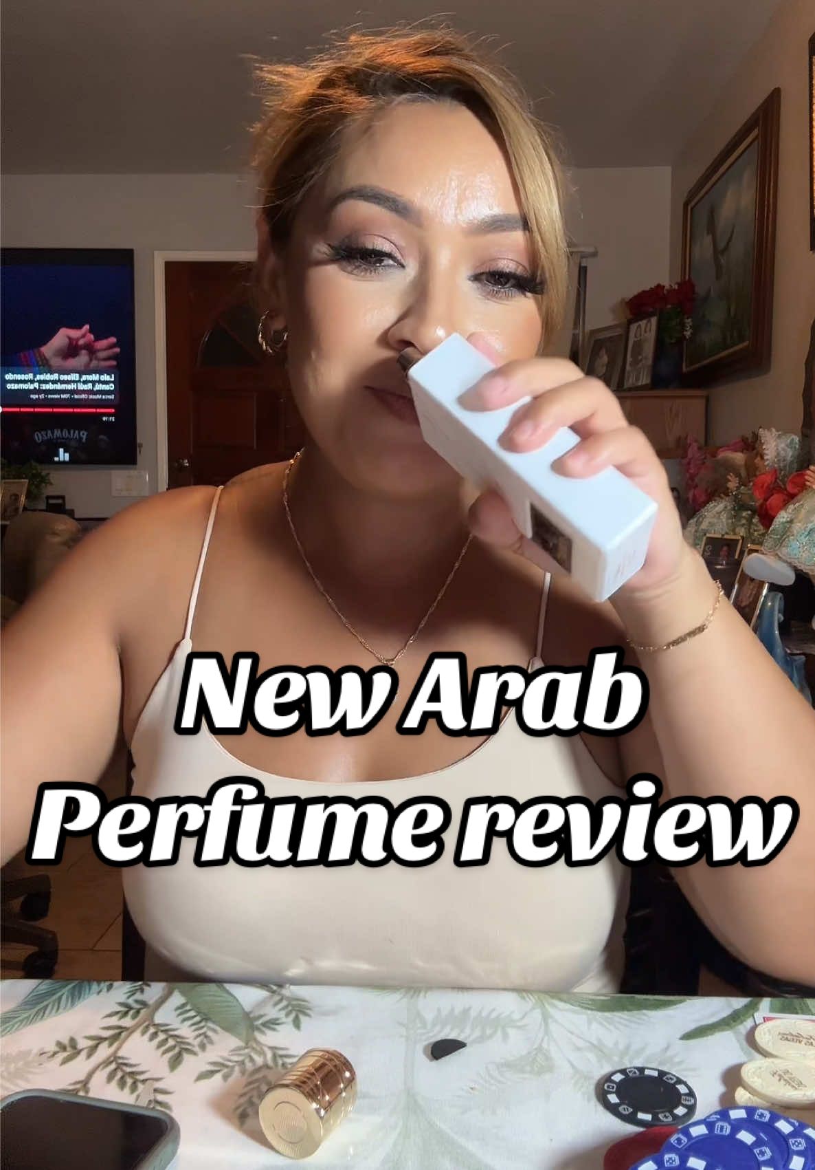 Another Arab perfume review & OMG!🥰 #arab #ArabTikTok #arabic #arabicperfumes #arabtok #arabperfume #unisexperfume #unisexfragrance #unisex #khadlajperfumes #khadlajperfumes #mensfragrance #womensfragrance #fursanwhite #fursan