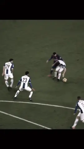 Messi🐐.#messi #skills #footballedit #videoviral #fyp 
