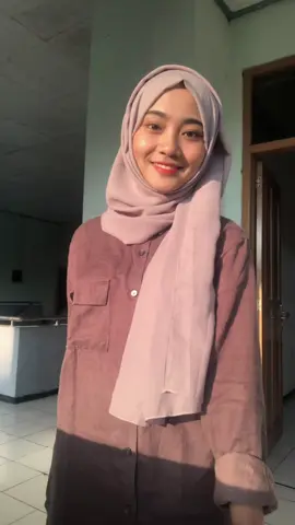 in love with the happier and healthier version of me 💐✨