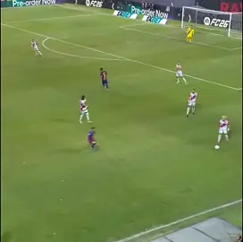 #fcbarcelona #dejong #kounde #lamineyamal #championsleague 