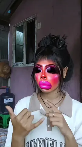 ဟော့🫩😵‍💫🤣#ခေတ်စားနေလို့ #fyp #sanmyinthtet #ချစ်စရာလေးမလား🙈 #trendမှီသေးလား 