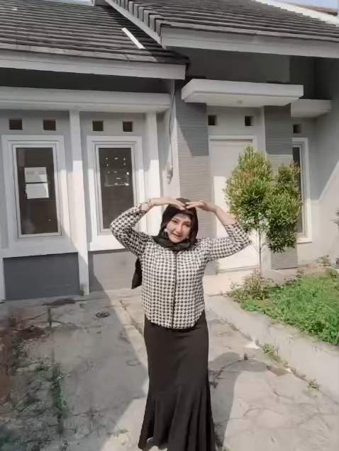 RUMAH MURAH DI KOMPLEK GARUDA TELUK NAGA 500JUTAA AJA#rumahtangerang #rumahminimalismodern #rumahidamankita #virale #TANGERANG #milenial #fyppp #clusterbaru #FYP #fypシ #bandarA #fypviral #rumahmurahtangerang #pik #properti