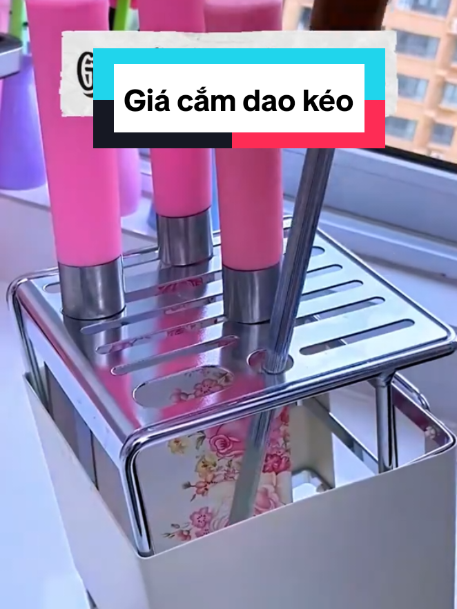Giá đựng dao kéo tiện dụng @Vitamin House #dodungnhabep #vitaminhouse25 #giadungtienich #giadungthongminh 