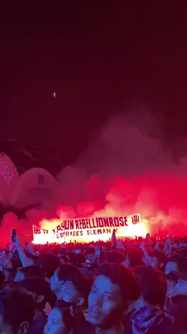 #HBDrebellionroseke17TH#lewatberanda#fypp#fypvirall#maguwoharjosleman YK REBELFEST🌻