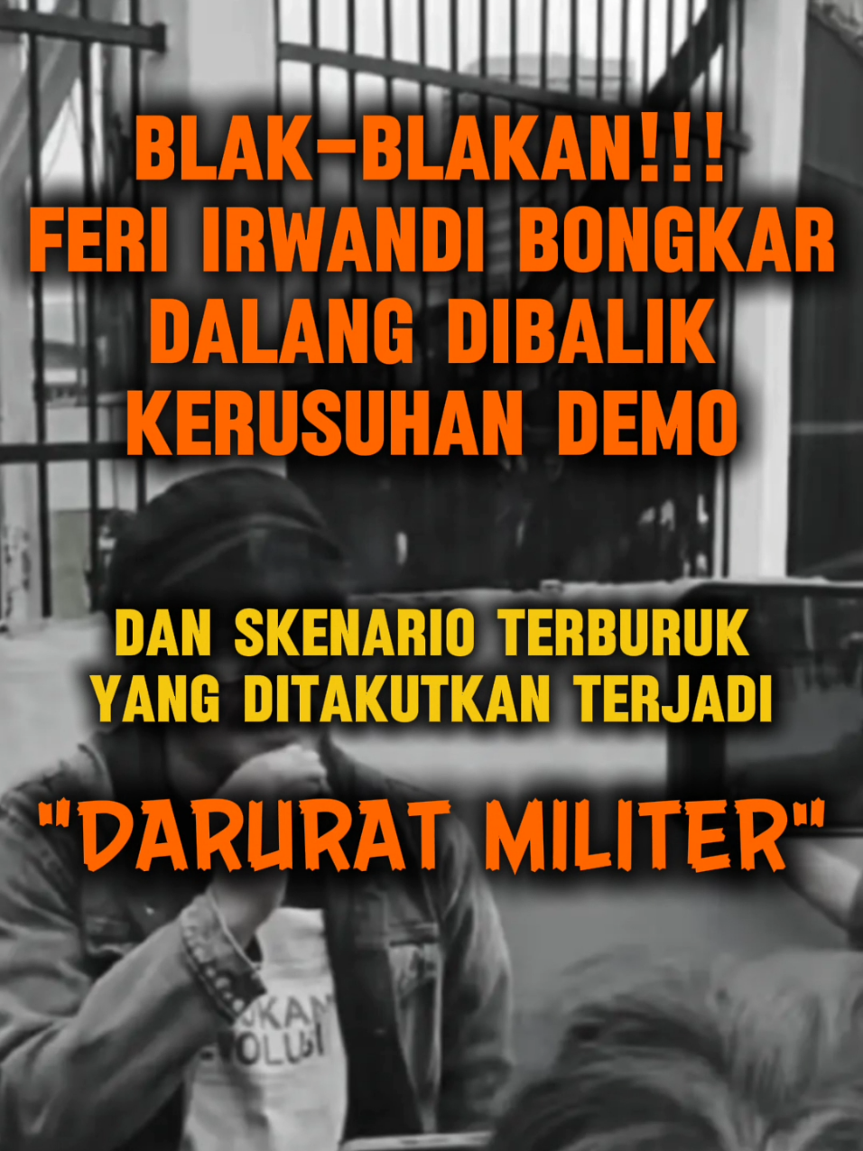 Terlalu banyak kenjanggalan dalam demo yang berlangsung kali ini,. Terlalu banyak pertanyaan yang timbul, keanehan, dan anomali.. Tema-teman semua rapatkan barisan, jangan terprovokasi, jangan anarkis, dan jangan mati..  #pasukanrevolusi #malakaproject #feriirwandi 