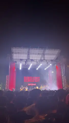 Jombang with babe🚀 #ykrebelfest #rebelfest #romithejahats #punk #jombang24jam 