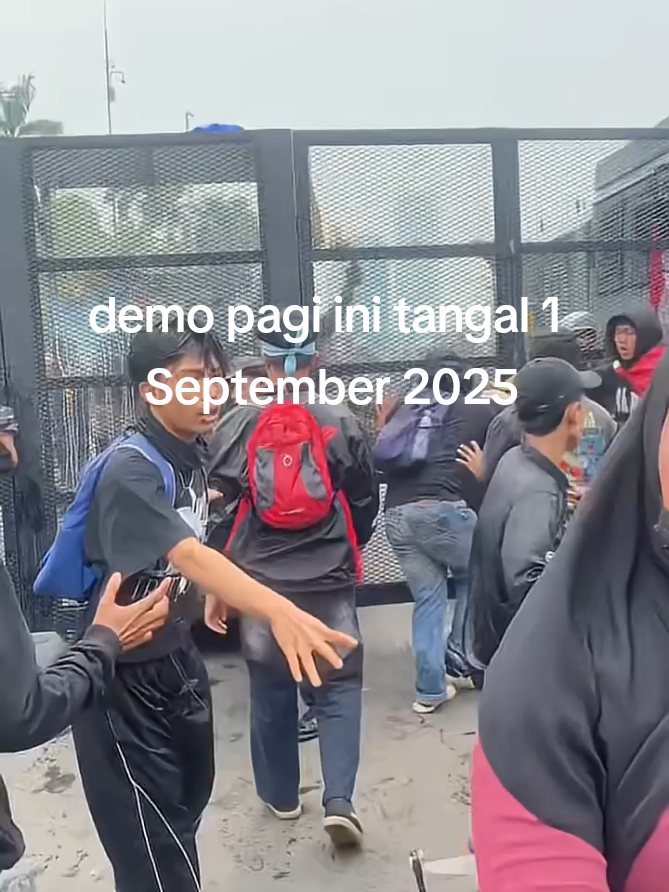 demo pagi ini#demohariini #kabarjakarta #demo #firaltiktok🔥🔥🔥✌️ #fyppppppppppppppppppppppp 