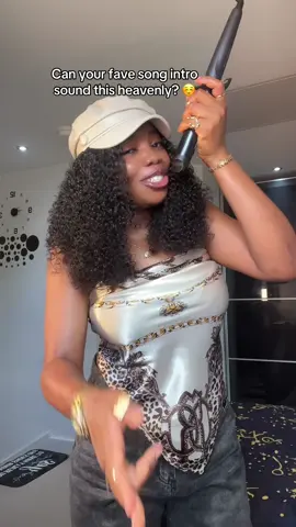 Who else loves this Davido’s song intro? #davido #songintro #intro #song  #fem @davido 