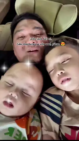 gibran and abg wael cas bateri bagi full jap..😍😂🍅 #gibran #gibransayang #muhamadgibran #babytomato🍅 