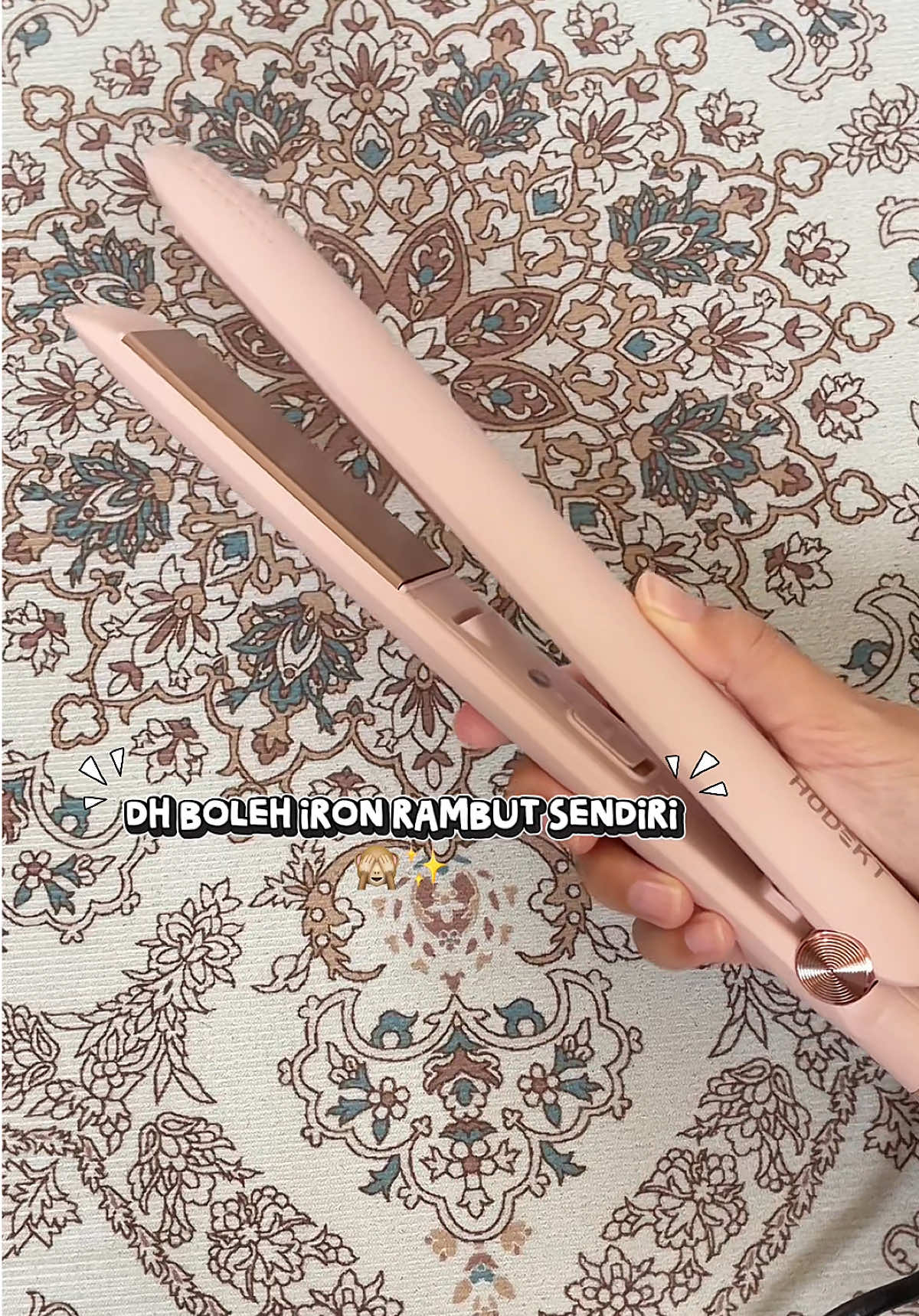 tkpayah pergi salon dh. 😍✨ Senang ad ni !! #hodekt #hodekthairstraightener #hairstraightener #haircurler #hairstyle 
