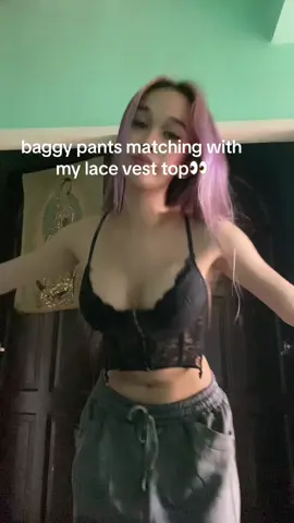 C.o na kayooo!!! Medium size ko sa baggy pants, im5’4🤗