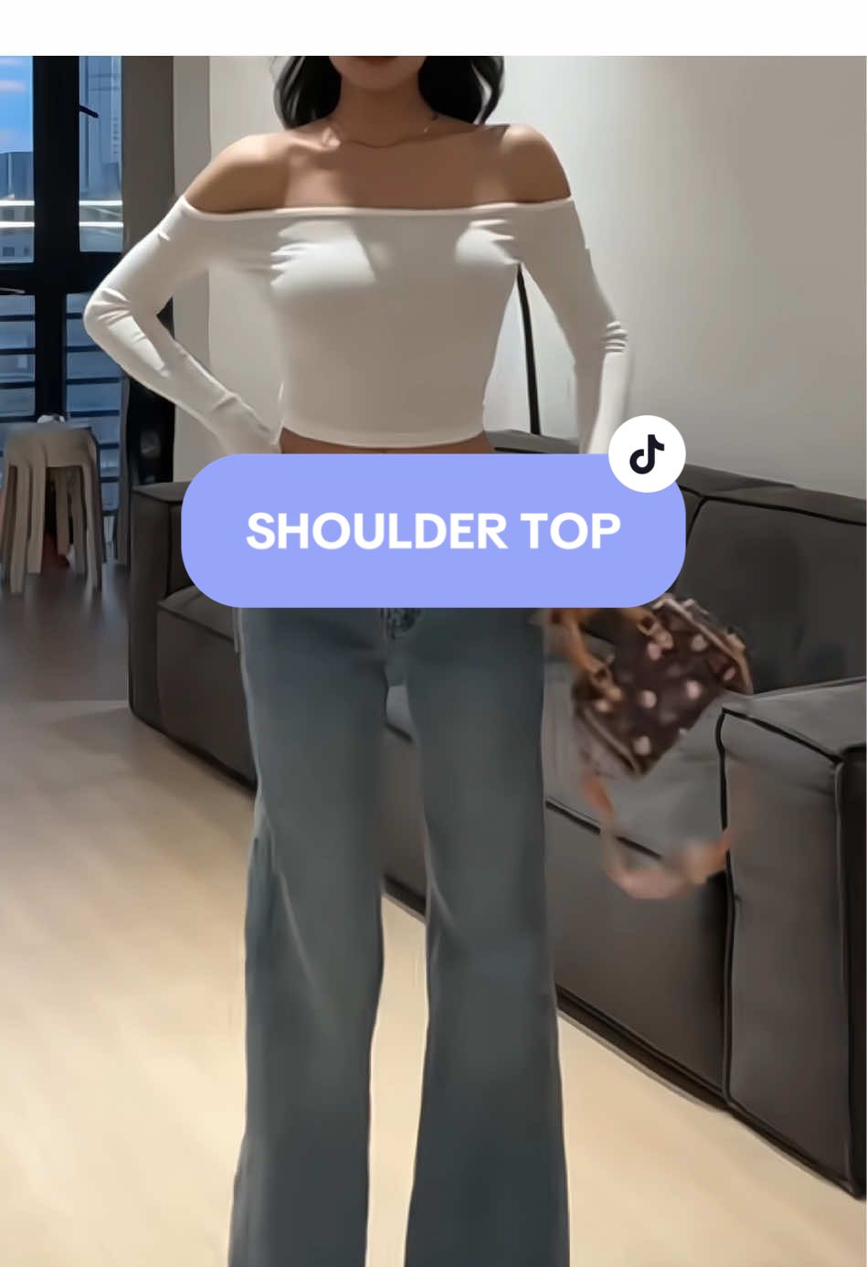 Mubazir outfit cakep ga dipamerin😛 #shouldertop #oneshouldertop #sabrinatop #cutbrayjeans #fypdongggggggg 
