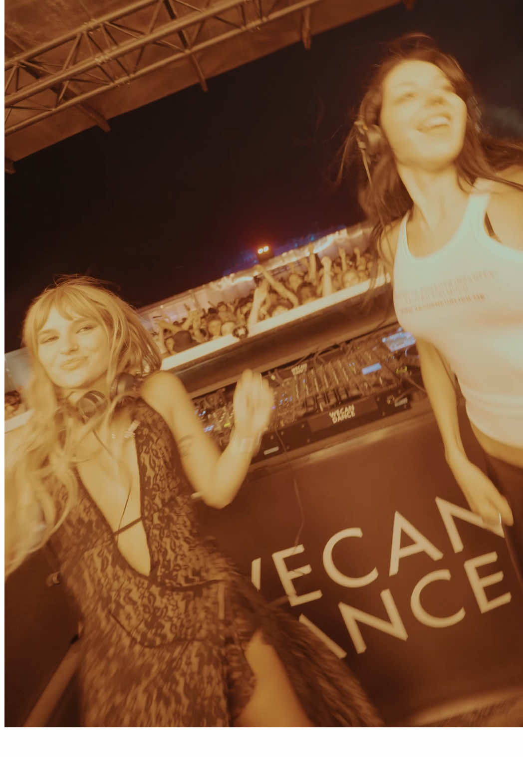 More from @WECANDANCE with the best @VTSS looooove 💘💋☆