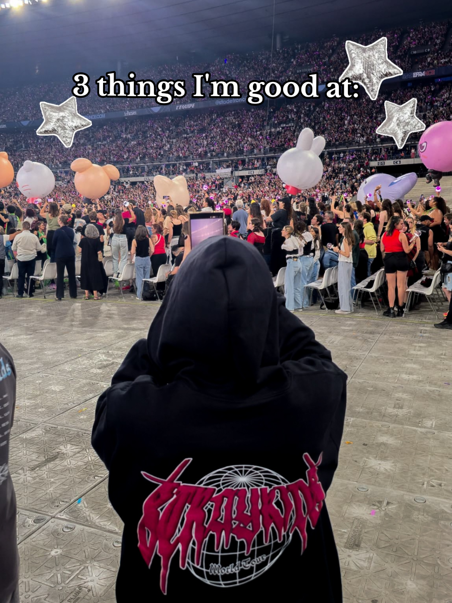 master degree in spending money on concerts 👩‍🎓 #kpop #koncert #ateez #straykids #txt  @ATEEZ_Official @Stray Kids @TOMORROW X TOGETHER 