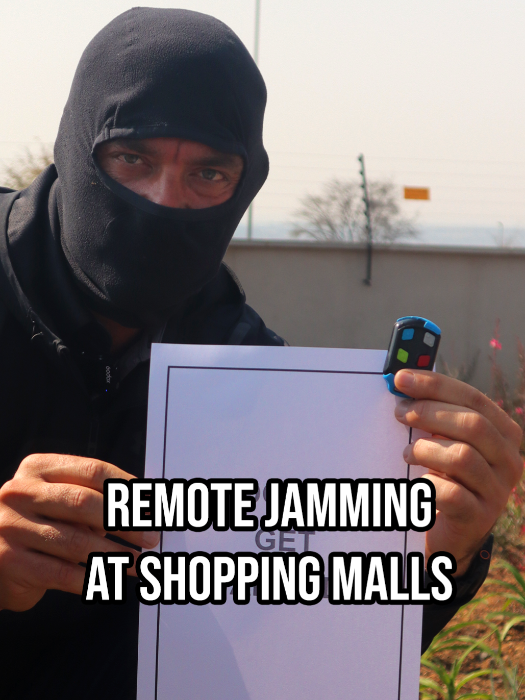 Remote jamming at shopping malls is on the rise again. Here are some tips to make sure your vehicle doesn't get broken into #aragonkhusela #safetytips #crimetok #remotejamming #privatesecurity