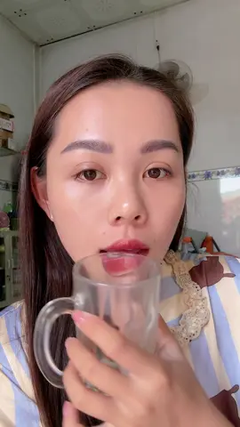 Son dưỡng mà cái màu siêu mê tưởng đâu mới tiêm môi không đó chèn😍 #sonduongcomau  #aphydy  #mua1tang1 