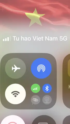 Cách để hiện chữ Tự hào Việt Nam trên cột sóng: bật chế độ máy bay rồi tắt đi, dành cho sim Viettel trên iPhone  #RangRoVietNam 