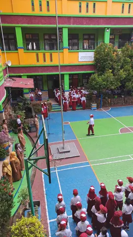 Semangat dan kebersamaan pada upacara hari senin di SDN 005 NUNUKAN  #anakindonesia #anaksekolah #anaksd #fypシ゚viral #fyp 