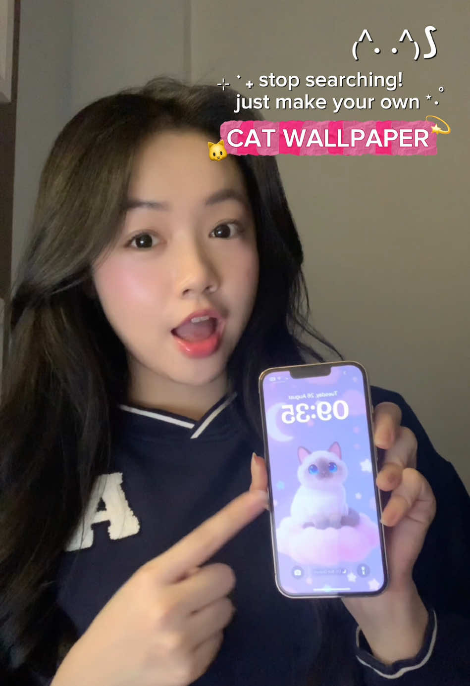 spent hours looking for the perfect wallpaper… then made this in seconds 🐱💫 #cici #id #dola 