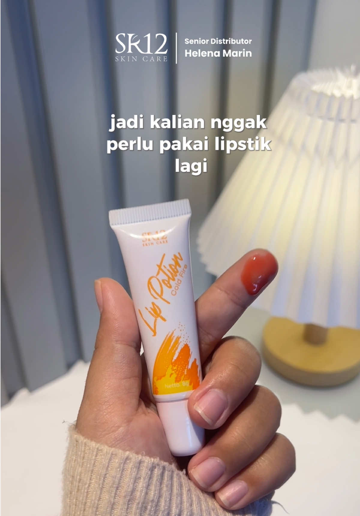 Lip potion SR12 ngga ribet lagi harus pake lipcream dan lip gloss karena sudah two in one ada di lip potion SR12 #sr12 #lippotion #lippotionsr12 