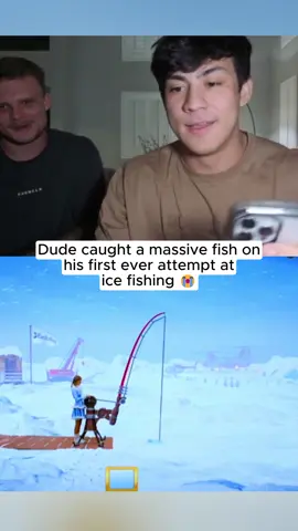 Thats a massive catch 😭 #icefishing #kickstreaming 