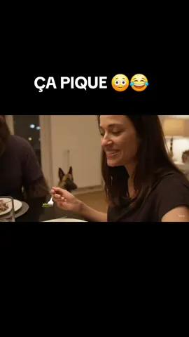 Quand ta copine se prend pour une œuvre d'art 🎨 😂 #yeti #humour #viral #pourtoi #fyp 