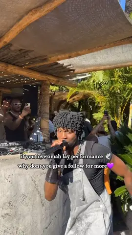 🕊💜#omahlay @ÀŁØÑÈ 💜 💫 #omahlaysoso #omahlayfans #omahlaybadinfluence #afromusic #virallllll #purpleeditz💜 #viralvideo🙏 
