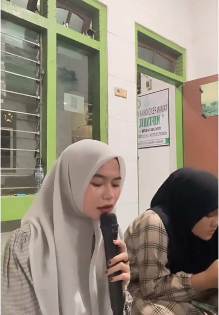 emg gabisa tinggi🥲 #VoiceEffects #yaimamarrusli #nasheed #jalurbahagia #fyp 