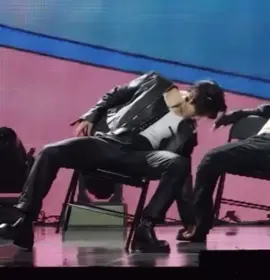 Lovesick Game choreography drives me crazy😫 #kimjiwoong #jiwoong #zb1 #zerobaseone #lovesickgame 