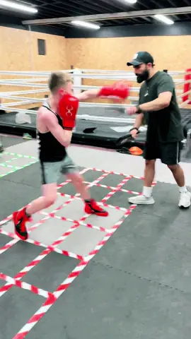 #fyp #foryou #fypage #fy #boxing@Jaydenprice1 @Amin Khan Boxing Coach 