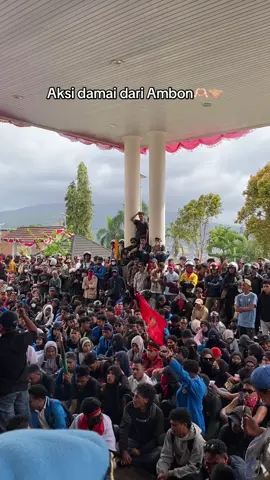 Aksi damai, aman dan tertib dari Ambon manise🙏🏼 #fyp #fypage #ambondamai #ambontiktok #maluku_ambon 