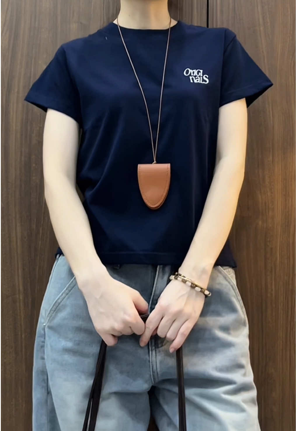 Baby tee BYCAMCAM #reviewthoitrang #aothun #babytee #bycamcam 