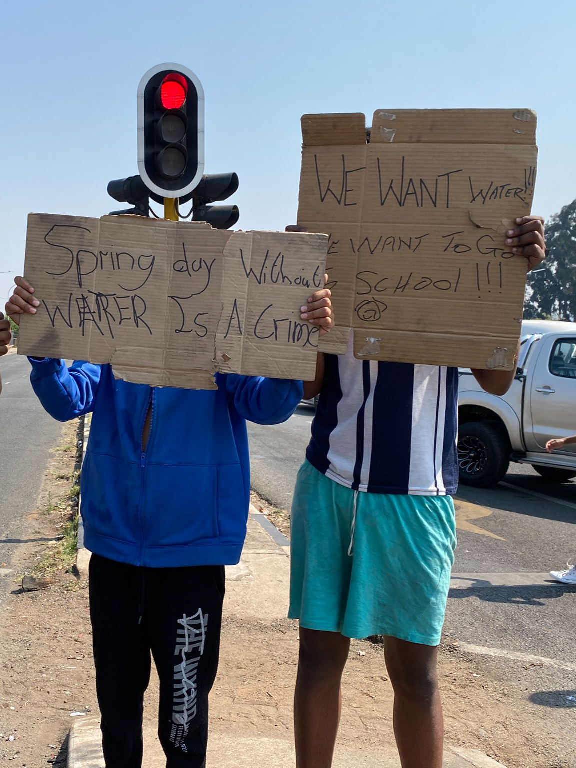 Some frustrated Coronationville residents are once again protesting the lack of water on the West Rand. Community members said they've been without supply for more than three weeks. Households, businesses and healthcare centres have for years contended with water cuts in the area. Rubble and burning tires have barricaded the busy Main Road with just essentials service providers allowed to pass. Community members said they are tired of being robbed of their basic human right More on ewn.co.za