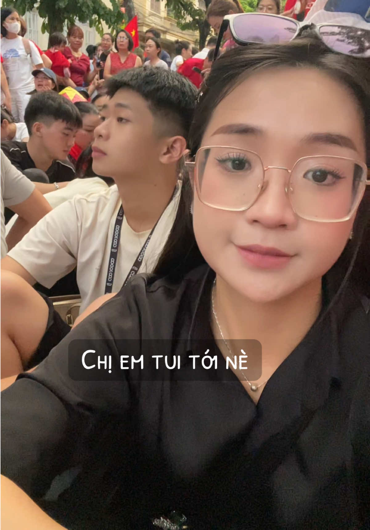 Chị em tui tới nè…#a80 #dieubinhdieuhanh #tali #quockhanh2025 #thaolinh 