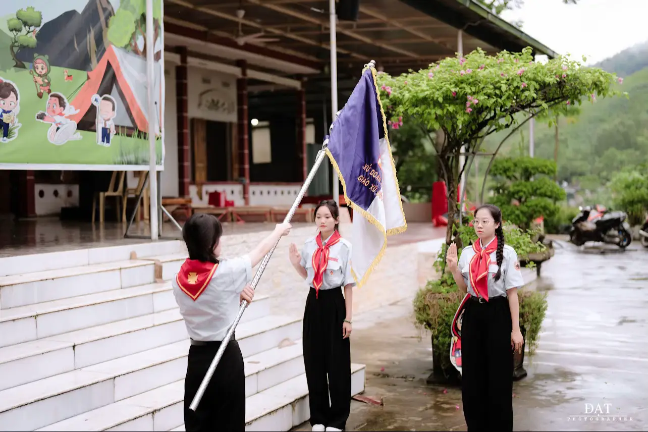 Chủ đề : Hãy để trẻ em đến với Thầy 💒 #thieunhithanhthe #huynhtruong #xh 