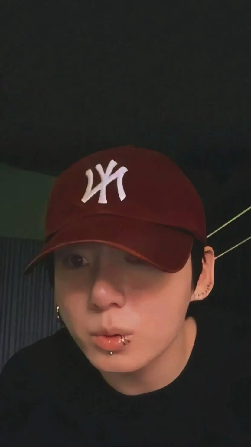 #bts_official_bighit #bts #bithitentertainment #army #armylover #jeonjungkook #jungkookie #kookie #foryou #xybca #lewatberanda #fyp #fyppppppppppppppppppppppp 