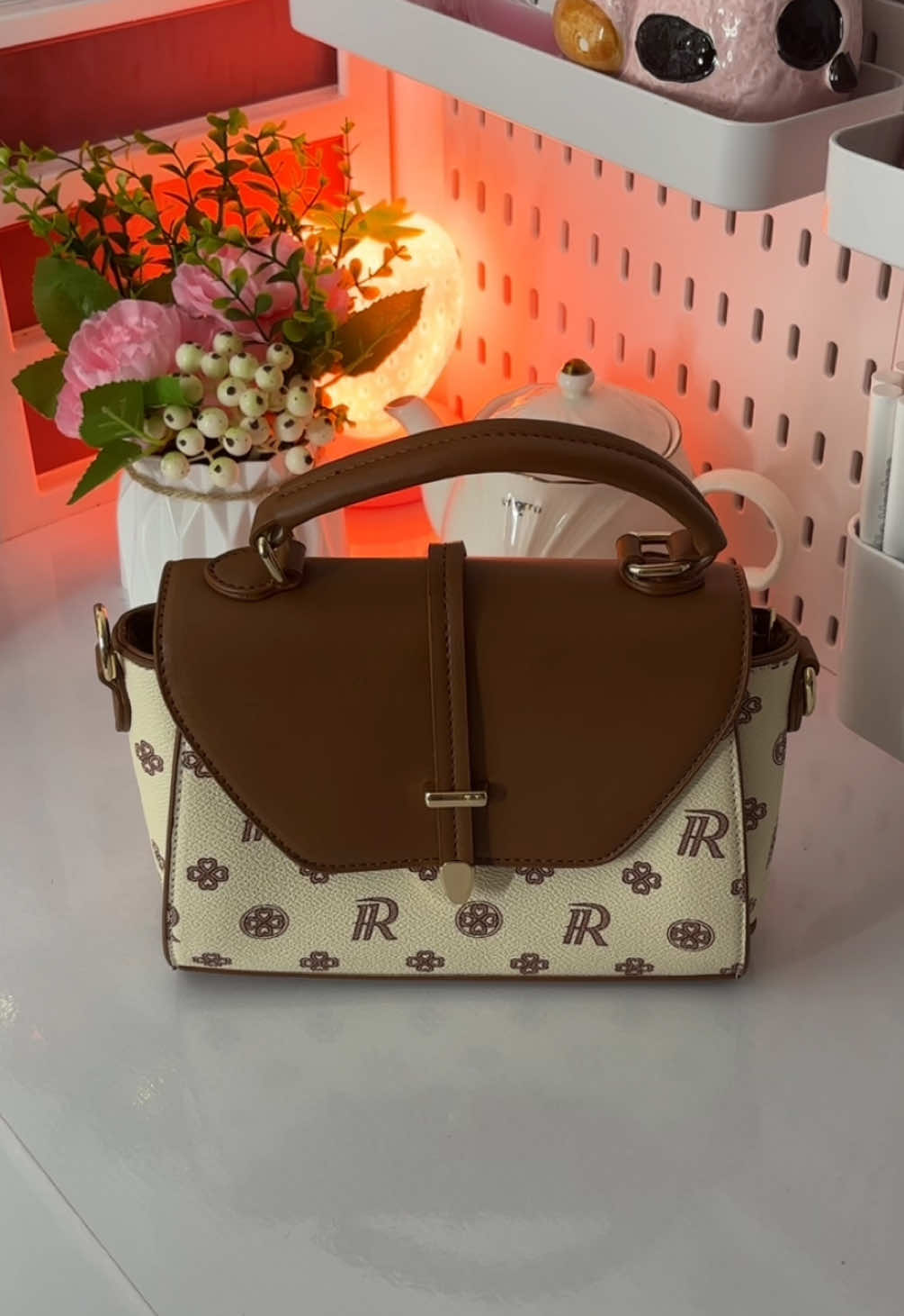 elegant handbag/crossbody bag #bagforwomen #handbag #elegantbag #shoulderbag #Rainsmore 