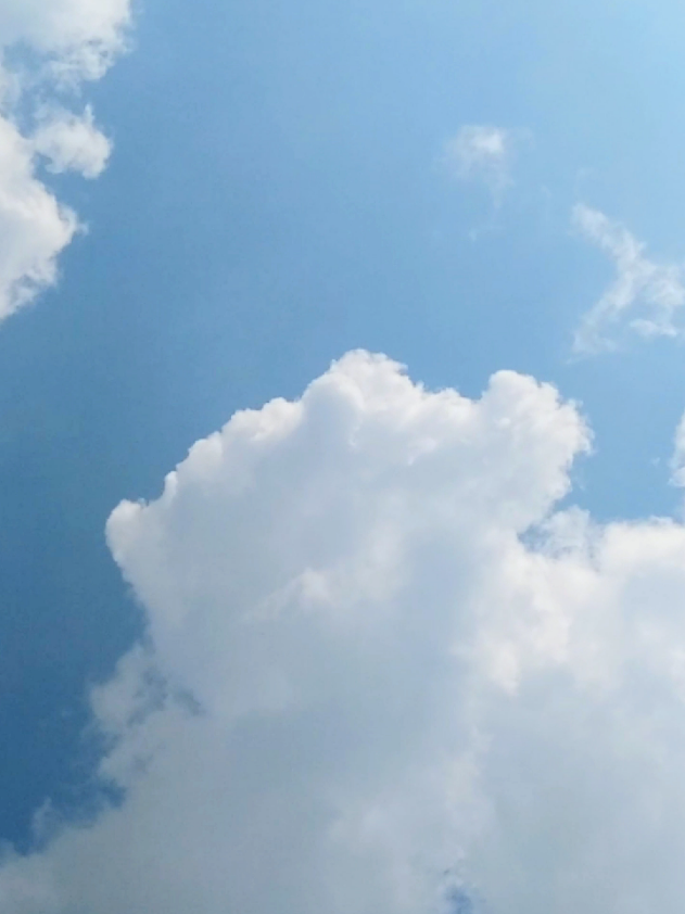 Tak apa-apa, tak masalah, meskipun berat coba mulai lagi #katakata #malam #sky #awan 