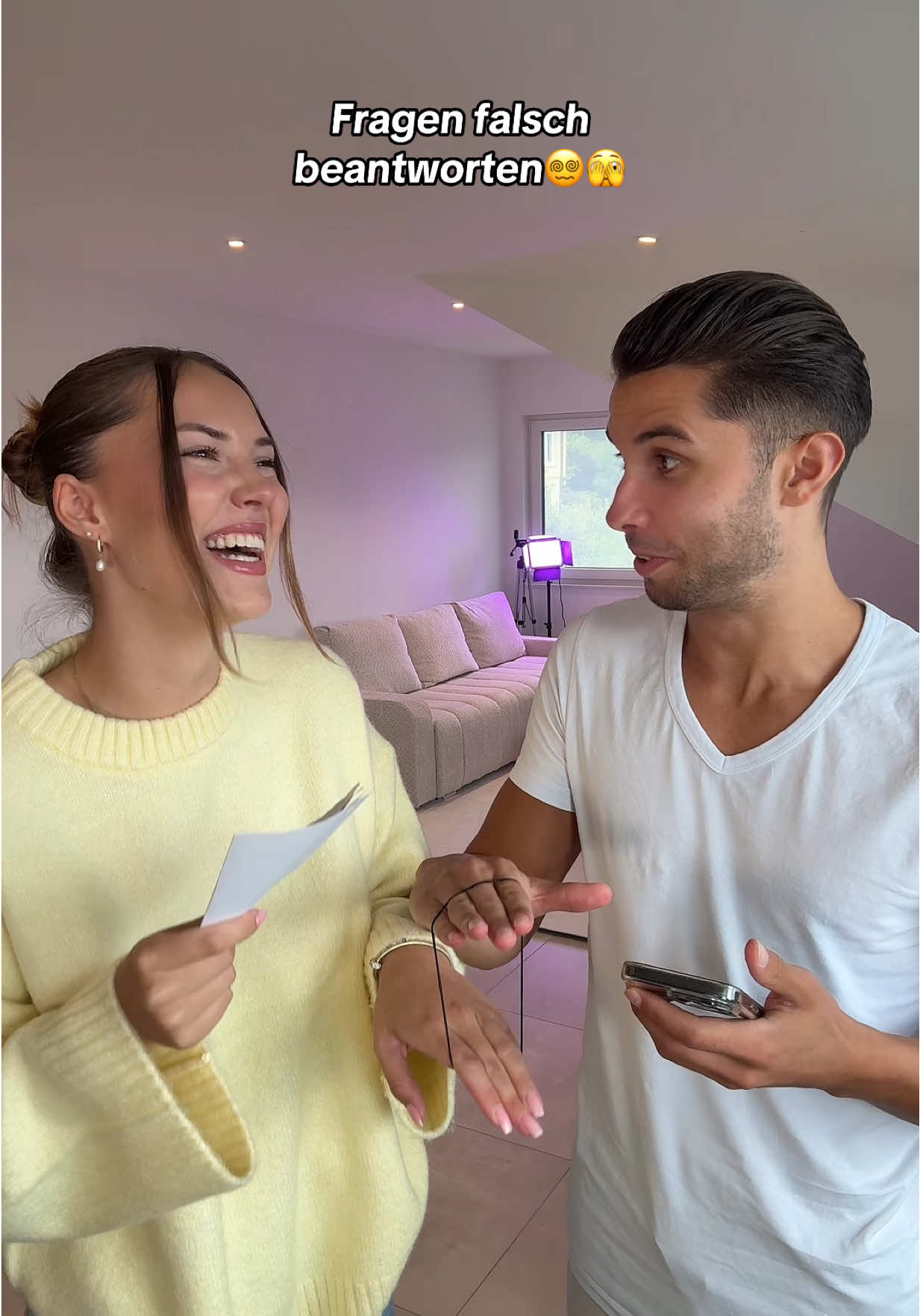 Diese Challenge ist zu lustig😭😂 @Lukas Anca #liaroul #liaundlukas #couplegoals #fragenbeantworten 